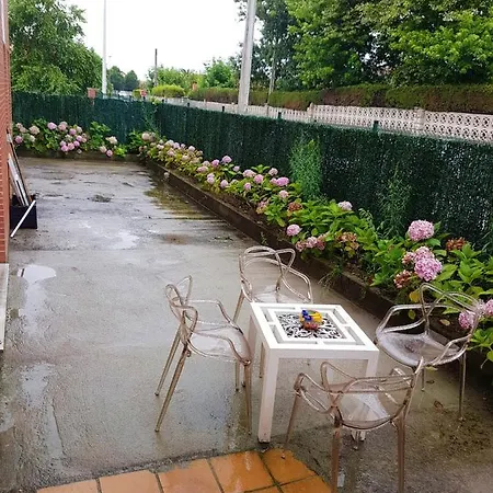 Holiday Urbanizacion Las Alondras Дом отдыха